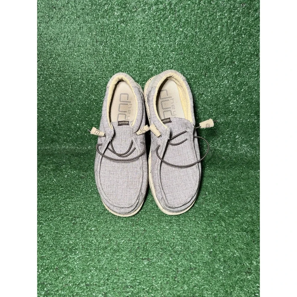 Hey Dude Wally Men Size 8 Grey Slip On Lightweight Shoe Comfort Sneaker